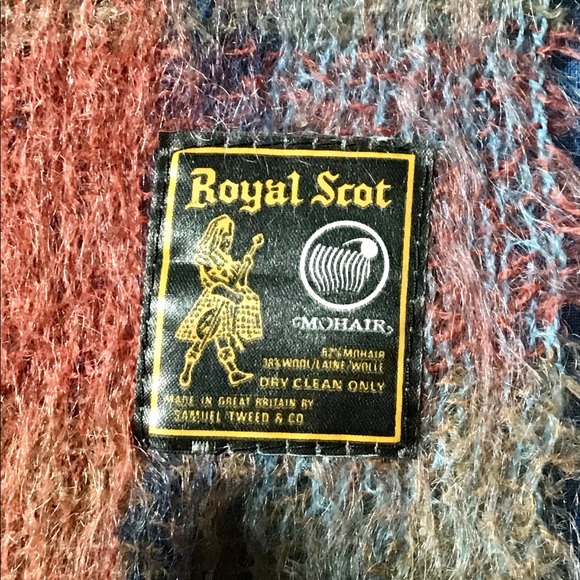 Royal Scot mohair & wool plaid scarf - Picture 4 of 4